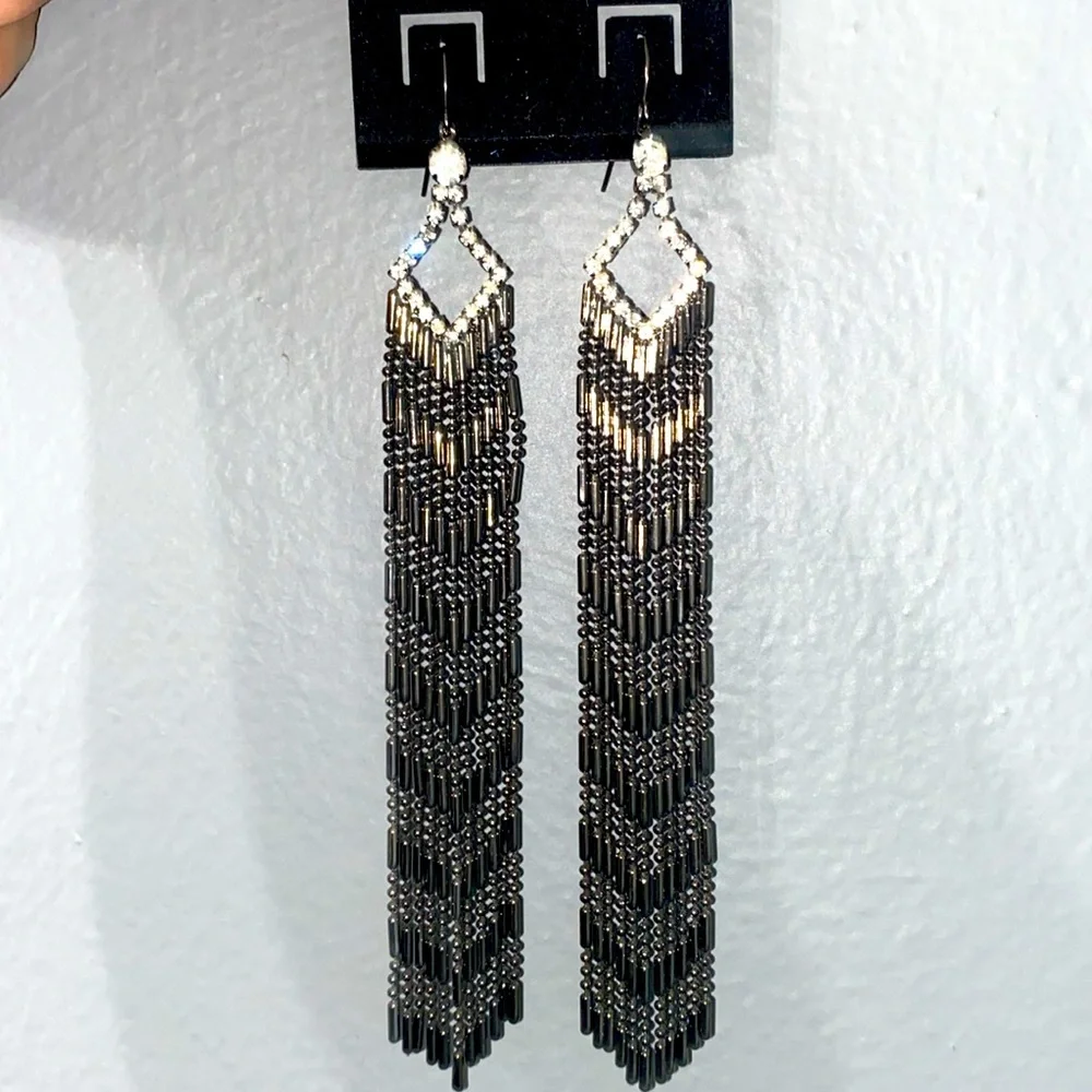 Gunmetal Black Rhinestone Hanging Earrings New - Picture 8 of 8